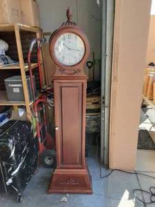 lot 20 image: D&A Clock Quartz Westminster Chime