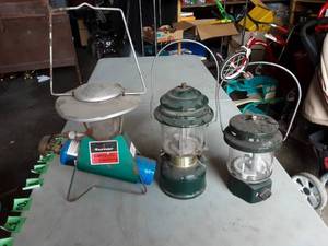 lot 81 image: 3-Camping Lanterns