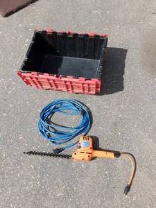 lot 96 image: Hedge Trimmer & Extension Cord