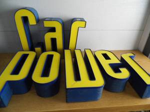 lot 7 image: Letter Cans