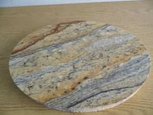 lot 13 image: Granit Slab