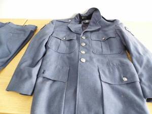 lot 25 image: Military Jacket - Pants