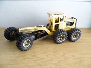 lot 53 image: Tonka Road Grader