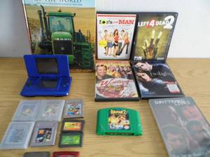 lot 54 image: Nintendo DS - Games - DVDs