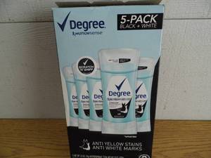 lot 78 image: New Degree 5 Pack