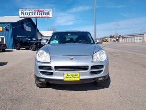 2004 Porsche Cayenne