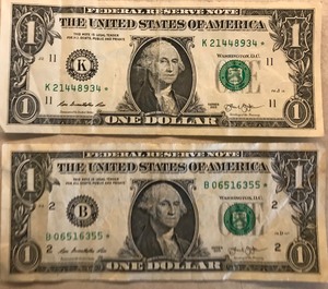 Two Different Star Notes - $1 (2013) # B 06516355 , $1 (2013) # K 21448934 