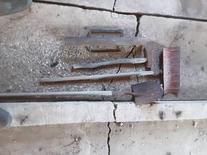 lot 13 image: Vintage Farm Hand Tools