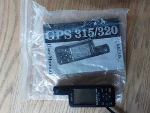 lot 19 image: Magellan GPS