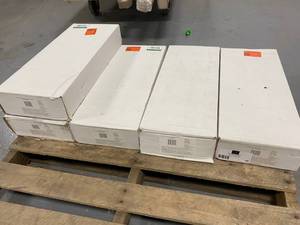 lot 48 image: 5 Cases HOME DECORATORS COLLECTION HandScrapepd Strand Woven Herringbone 38 t x 4-34 w x 23-58 L Eng. T&G Bamboo Flooring (15.49 Sq. Ft. per case)