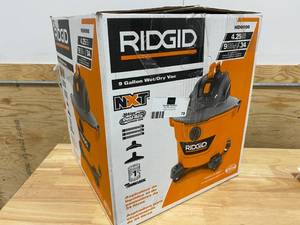 lot 78 image: RIDGID HD0900 Shop Vacuum - 9 Gallon