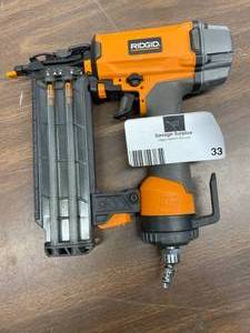 Ridgid R213BNE Brad Nailer