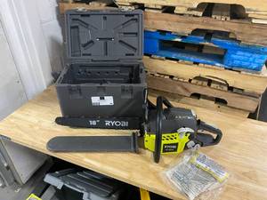 Ryobi18 in. 38cc 2-Cycle Gas Chainsaw with Heavy Duty Case