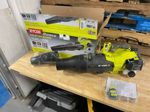 RYOBI 160 MPH 520 CFM 25cc Gas Jet Fan Blower