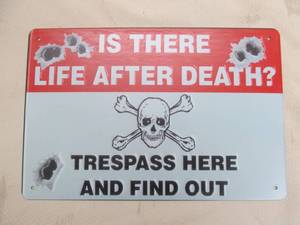 lot 19 image: Metal Sign