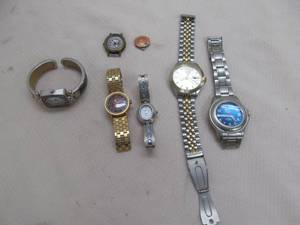 lot 49 image: Wrist Watch Bands