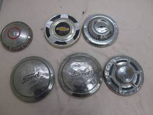 lot 64 image: Vintage Hub Caps