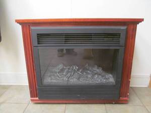 lot 74 image: Electric Fireplace