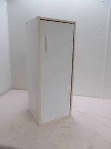 lot 75 image: Cabinet