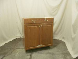 lot 83 image: Kitchen Base Cabinets