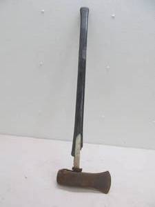 lot 124 image: axe