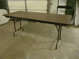 lot 166 image: table