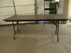 lot 167 image: table