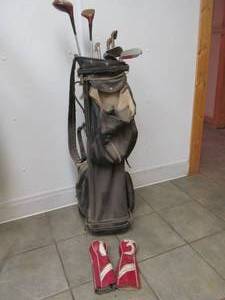 lot 171 image: Golf club bag, clubs