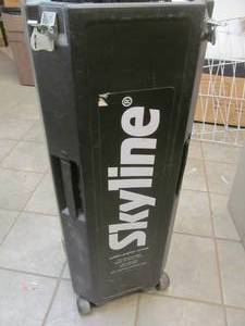 lot 173 image: Skyline sky track lightning display