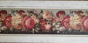 lot 40 image: Romantic Cottage Rose Bouquet Wall Hanging