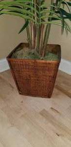 lot 127 image: Faux Potted Palm Frond Plant
