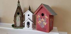 lot 56 image: Whimiscal Bird House Collection, Lot of 3