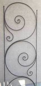 lot 101 image: Extra Tall Swirling Iron Trellis