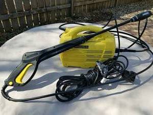 lot 109 image: Karcher Power Washer