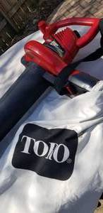 lot 110 image: Toro Ultra Blower Vac