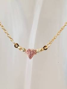 lot 32 image: BHG plus Beaded Necklace Jewelry Collection