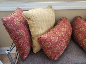 lot 24 image: Collection of Throw Pillows