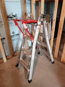 lot 132 image: Folding Gorilla Ladder