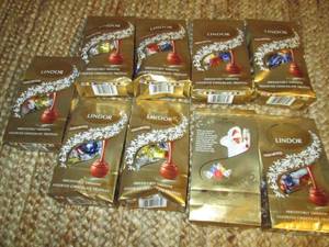 9ct. Assorted Lindor Chocolates 10...