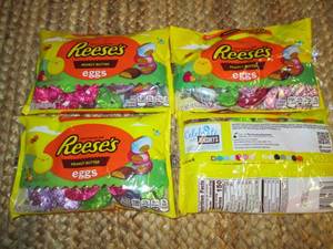 (4) Reeses Eggs Packages 10-PLT...