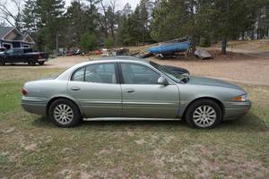 lot 1 image: 2005 Buick Le Sabre Custom 4 Door Sedan