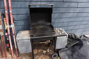lot 79 image: Weber Brand Gas Grill With Cover