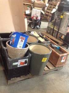 PALLET WITH ASSORTED OUTDOOR PLANTING SUPPLIES