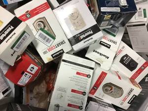 Gaylord Full of Door Hardware assorted styles and conditions, some in like new condition some missing pcs review pictures