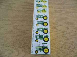 lot 49 image: Lot of 8 John Deere Miniature Tractors