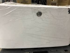 lot 3 image: 2 White washerDryer Pedestal