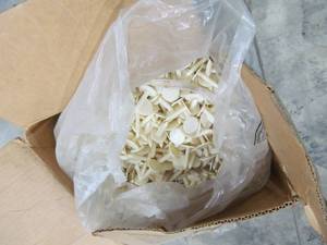 lot 10 image: plastic rivets