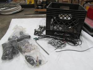lot 15 image: hardware