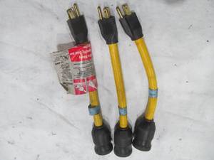 lot 30 image: cord set adapter