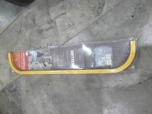 lot 42 image: Keller extension ladder stabilizer